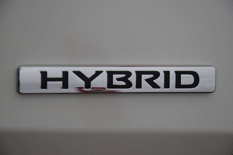 Nissan Juke 1.6 Hybrid N-Connecta Hybrid (EURO 6d)